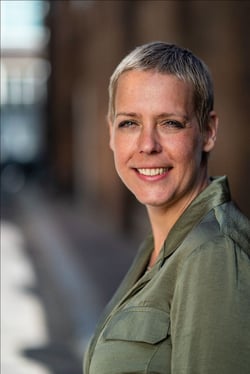 Joanne_Heidinga